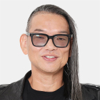 HIKARI CLINIC 院長 遠迫憲英